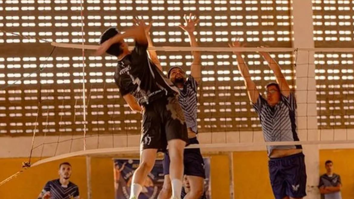 A Liga de Voleibol do Sertão realizou sua final em Belém do São Francisco, onde foram consagrados os campeões da competição.