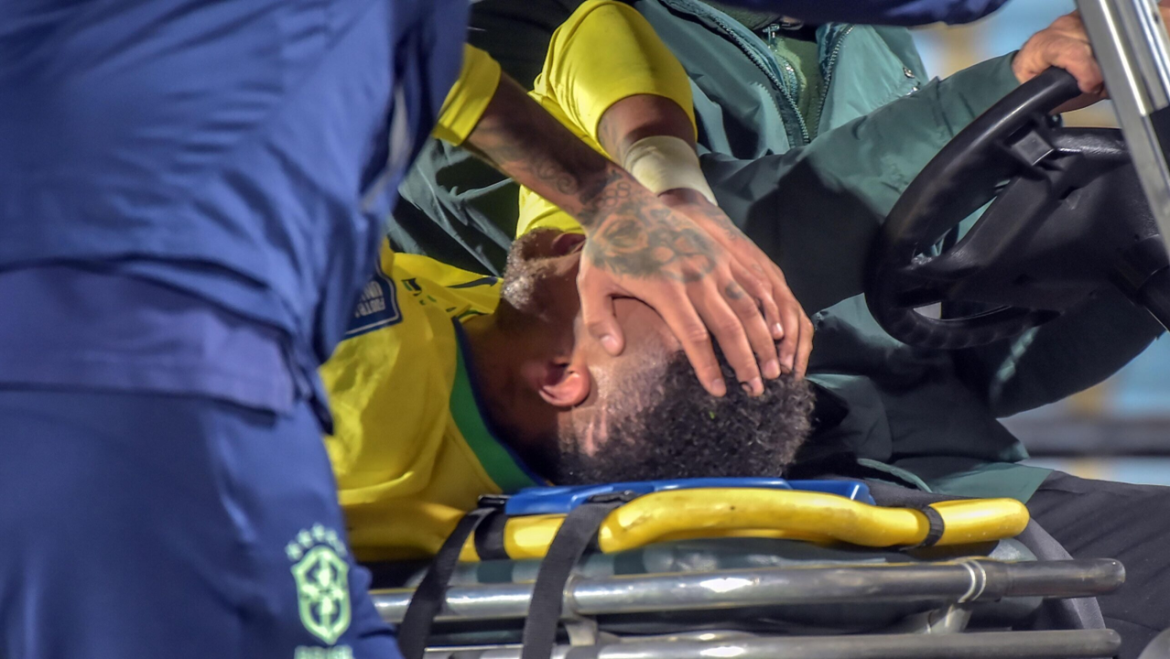 Neymar Lesiona Joelho: Cirurgia e Recuperação