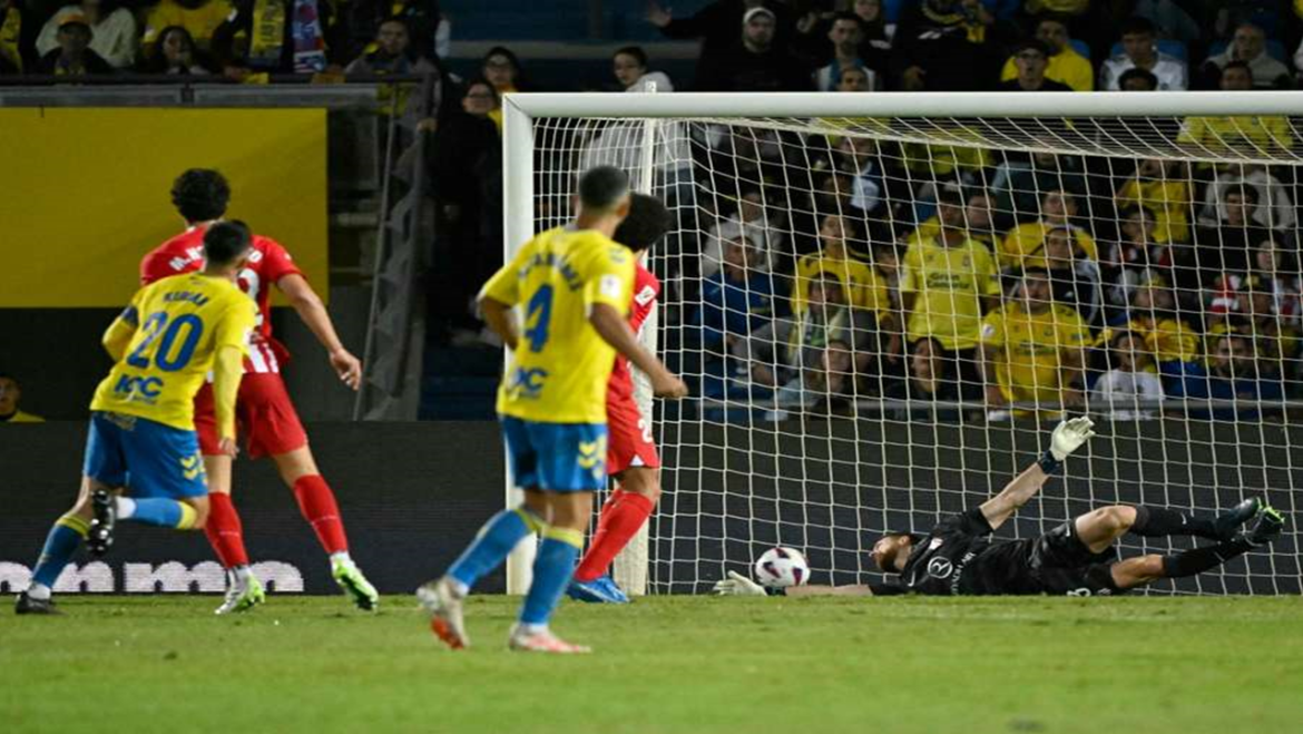 Las Palmas Vence Atlético de Madrid