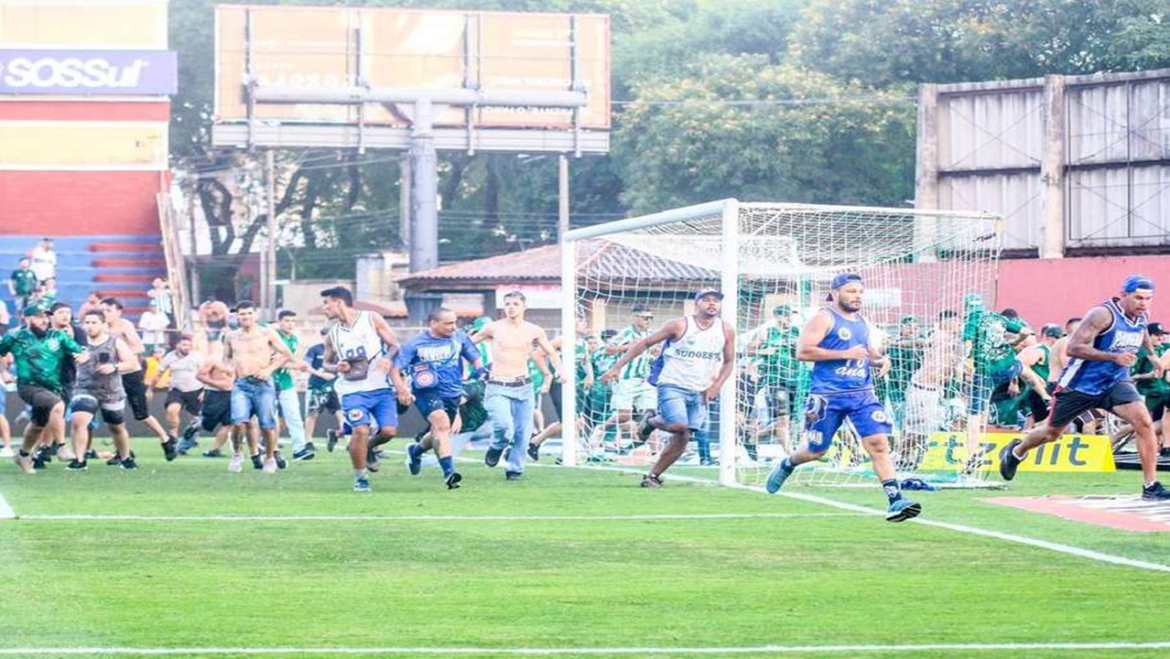 STJD Pune Coritiba e Cruzeiro