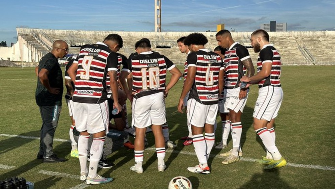 Santinha com Espírito Competitivo em treino