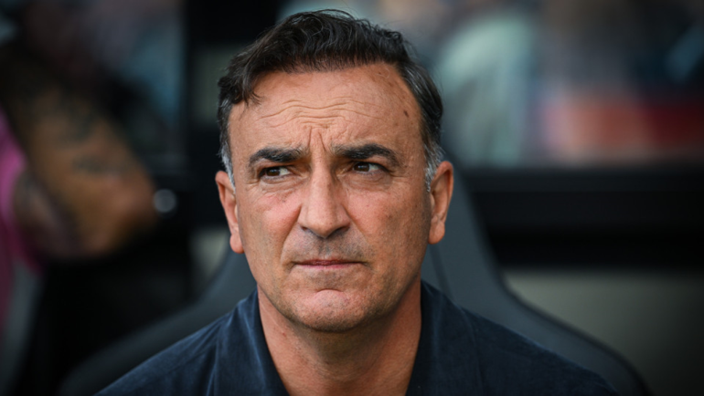 Carlos Carvalhal: Novo Comando no Olympiacos