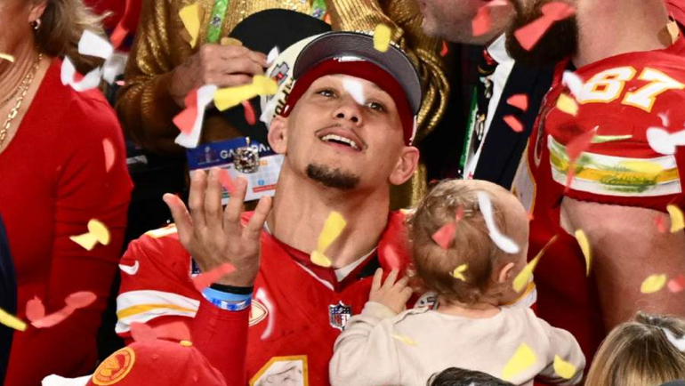 Mahomes Brilha: Chiefs Vencem 4º Super Bowl