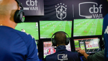 Santa Cruz: Pedido de VAR e Arbitragem