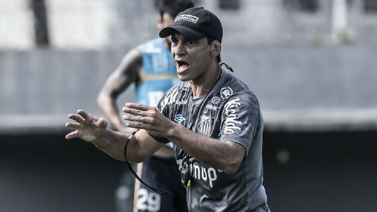 Impacto do transfer ban: Santos em crise