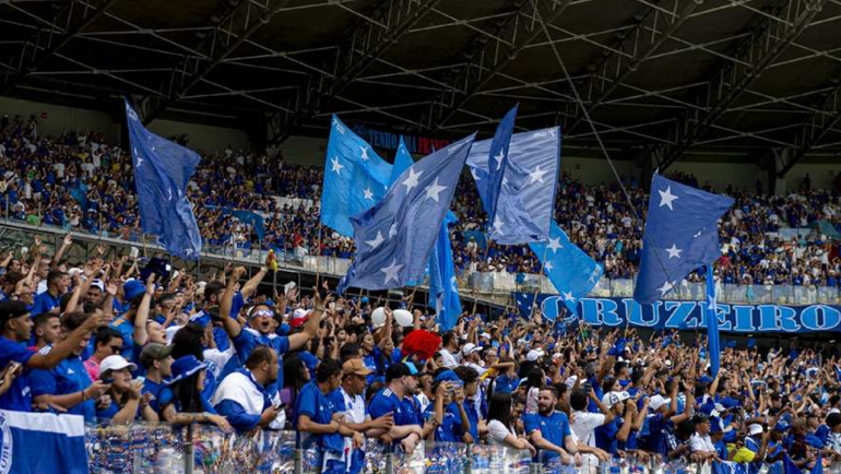 Cruzeiro bate recorde de público do Novo Mineirão